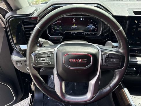 Used 2022 GMC Sierra 1500 SLT w/ SLT Premium Plus Package AWD/4WD image 43