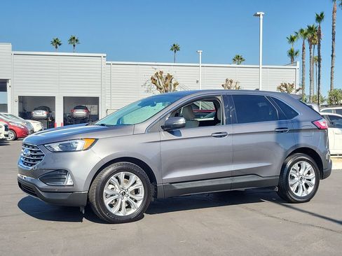 Used 2024 Ford Edge Titanium image 31