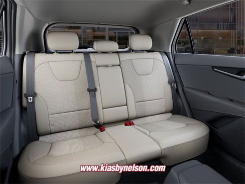 New 2025 Kia Niro EX image 16