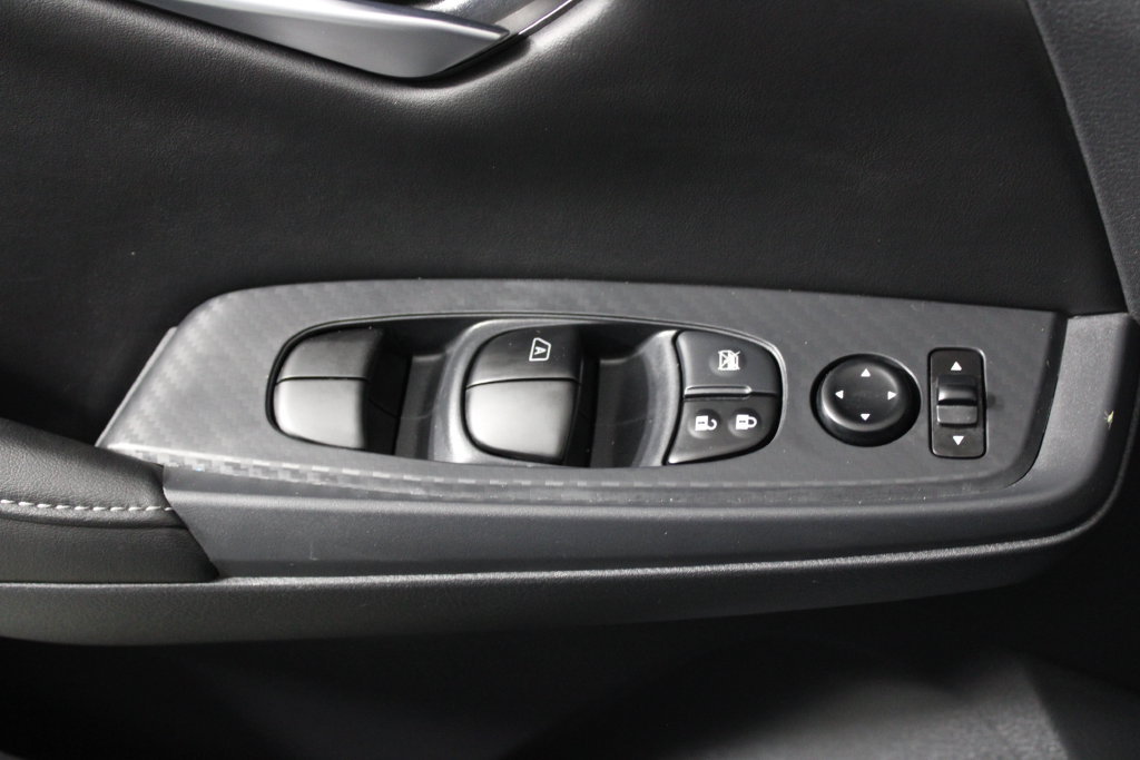 Certified 2025 Nissan Sentra SV FWD image 23