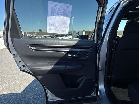 Used 2024 Honda CR-V Sport image 22