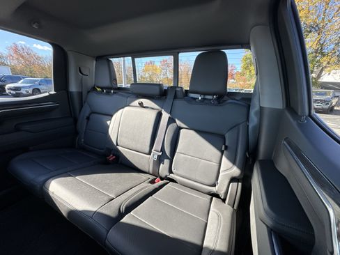 Used 2022 Chevrolet Silverado 1500 LTZ w/ LTZ Premium Package image 26