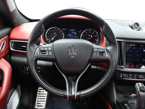 Used 2021 Maserati Levante GTS AWD/4WD image 23