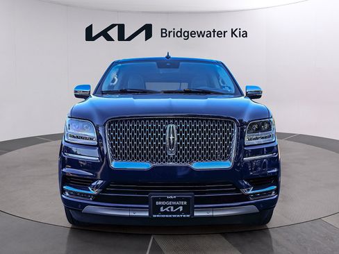 Used 2020 Lincoln Navigator L Black Label w/ Cargo Convenience Package AWD/4WD image 2