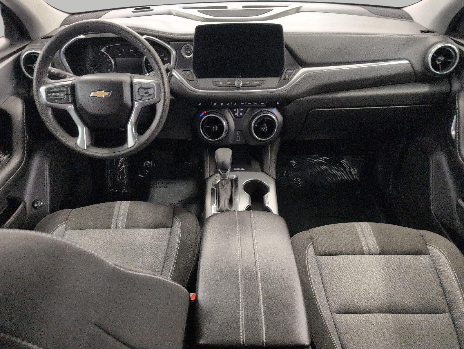 Used 2023 Chevrolet Blazer LT w/ Convenience Package AWD/4WD image 6