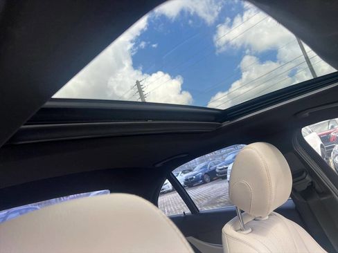 Used 2017 Mercedes-Benz E 300 image 13