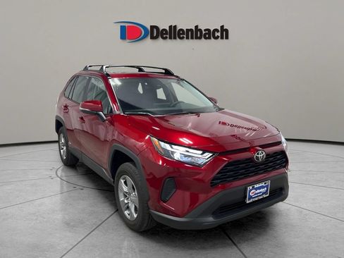 Used 2025 Toyota RAV4 XLE w/ Convenience Package AWD/4WD image 5