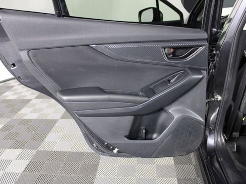 Used 2018 Subaru Crosstrek 2.0i AWD/4WD image 20