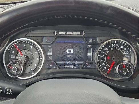 Used 2022 RAM 1500 Laramie image 25