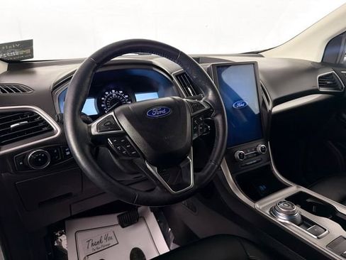 Used 2024 Ford Edge SEL w/ Convenience Package AWD/4WD image 9