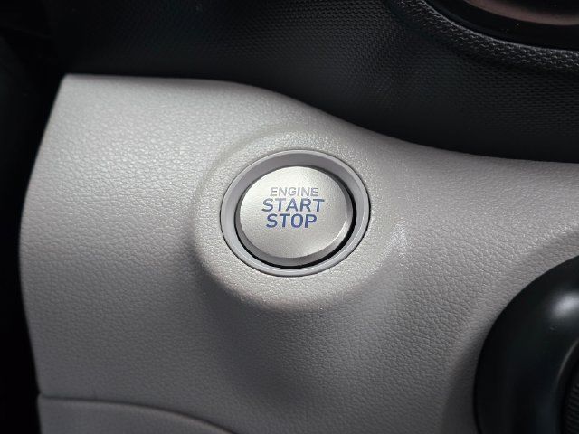Certified 2025 Hyundai Venue SEL FWD image 36