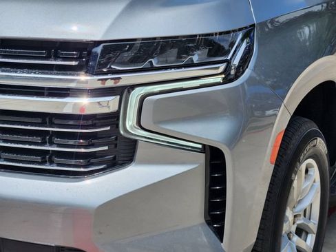 Used 2023 Chevrolet Tahoe LT w/ Luxury Package AWD/4WD image 16