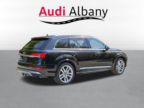 Used 2025 Audi Q7 3.0T Premium Plus image 4