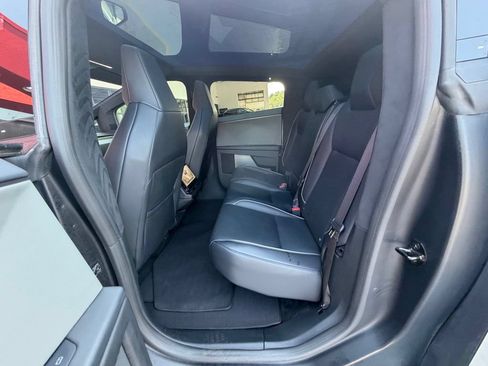 Used 2024 Tesla Cybertruck AWD Crew Cab image 26