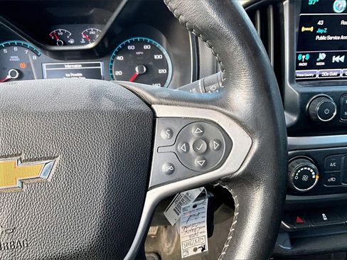 Used 2016 Chevrolet Colorado LT w/ LT Convenience Package image 17