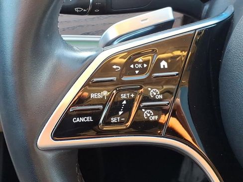 Used 2023 Mercedes-Benz E 350 4MATIC Sedan image 22