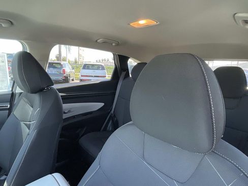 Used 2022 Hyundai Tucson SEL image 19