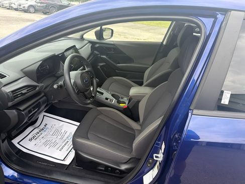 Used 2025 Subaru Crosstrek 2.5i Premium AWD/4WD image 14