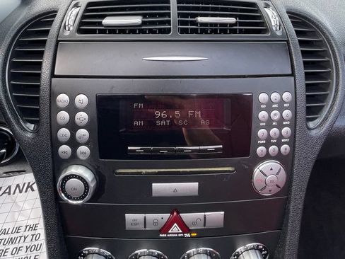 Used 2007 Mercedes-Benz SLK 280 w/ Premium Pkg I image 23
