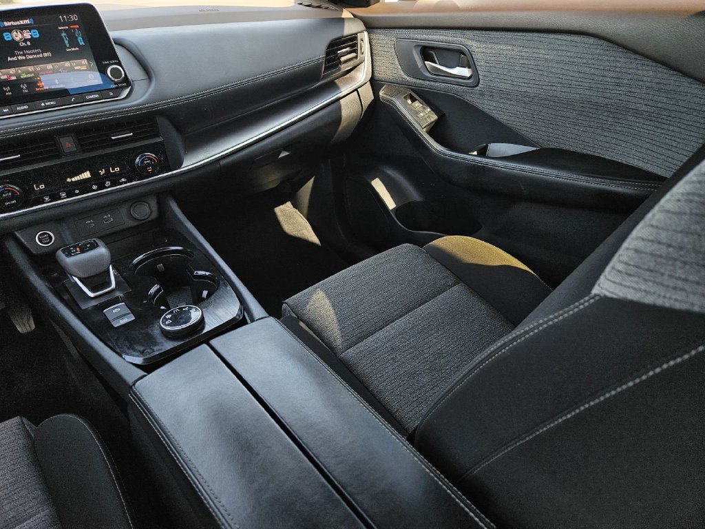 Certified 2023 Nissan Rogue SV AWD/4WD image 10