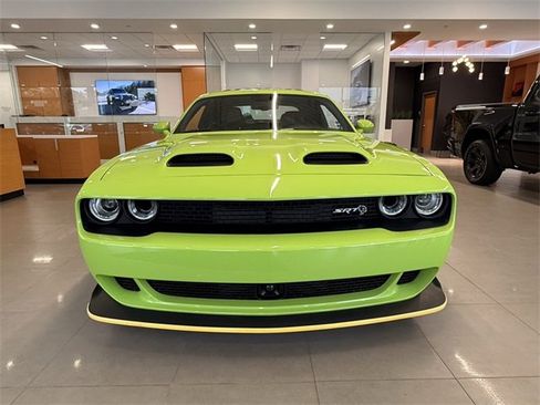 Used 2023 Dodge Challenger SRT Hellcat image 3