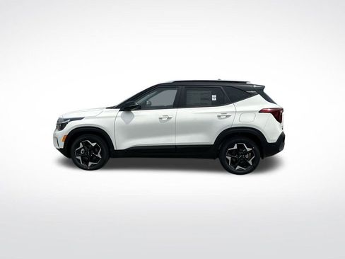 New 2025 Kia Seltos S image 2