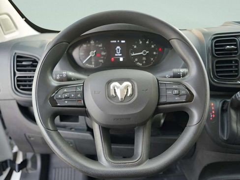 Used 2023 RAM ProMaster 2500 image 17