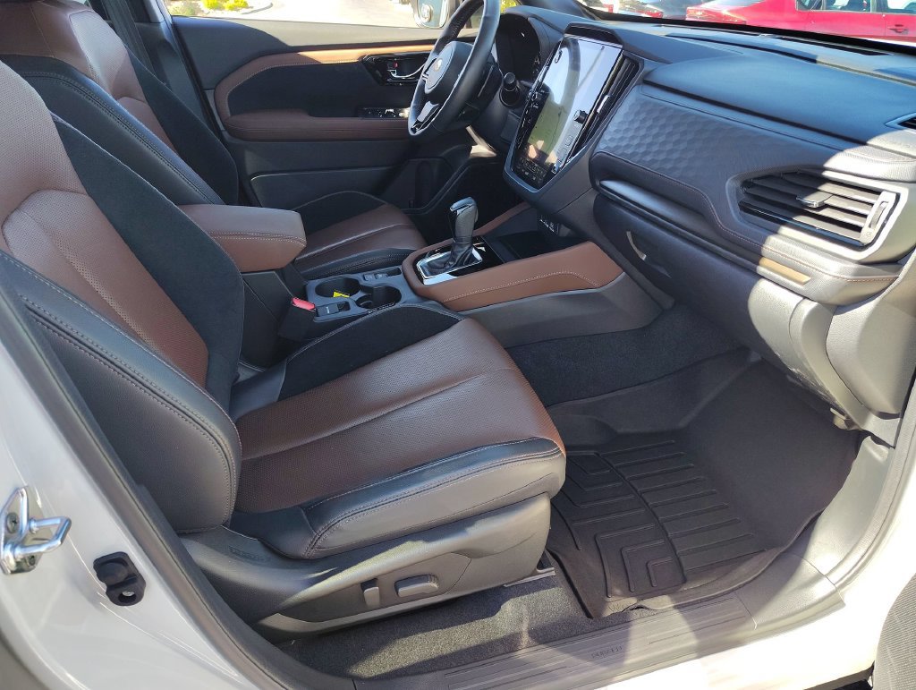 Certified 2025 Subaru Forester Touring AWD/4WD image 34