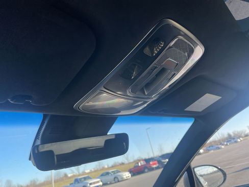 Used 2022 Genesis GV70 3.5T Sport w/ Sport Prestige Package image 31