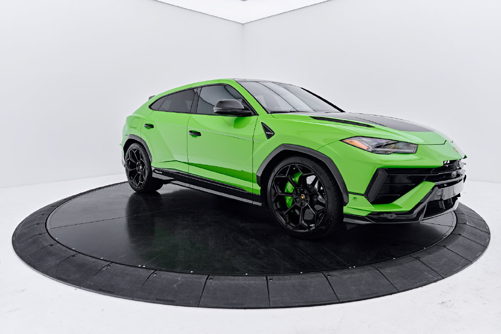 Used 2023 Lamborghini Urus Performante AWD/4WD image 17