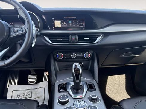 Used 2021 Alfa Romeo Stelvio Ti Sport AWD/4WD image 11