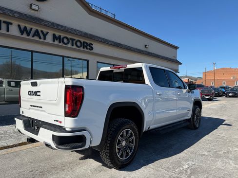 Used 2025 GMC Sierra 1500 AT4 w/ AT4 Premium Package image 3