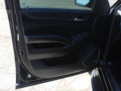 Used 2015 GMC Yukon SLT w/ Open Road Package image 31