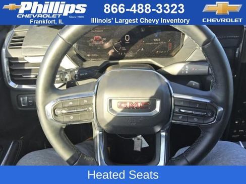 Used 2025 GMC Acadia Elevation image 11