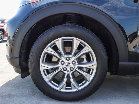 Used 2020 Ford Explorer Limited image 11