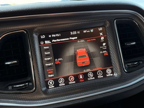 Used 2020 Dodge Challenger SRT Hellcat w/ Plus Package RWD image 45