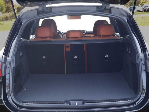 Used 2026 Mercedes-Benz GLC 300 image 15