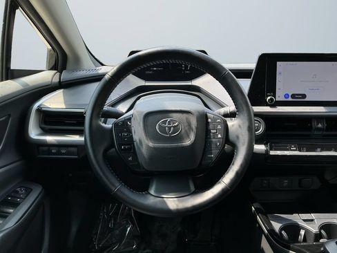Used 2024 Toyota Prius LE FWD image 13