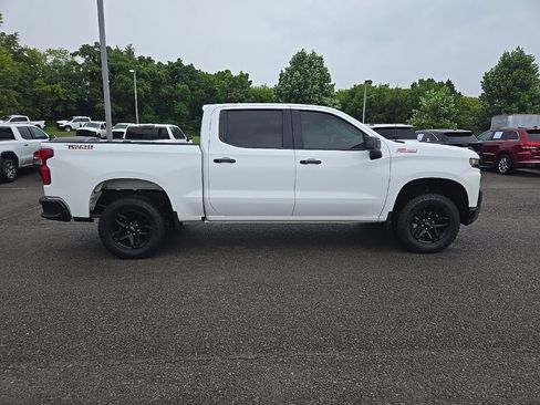 Used 2019 Chevrolet Silverado 1500 LT Trail Boss AWD/4WD image 8