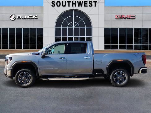 New 2026 GMC Sierra 2500 SLT w/ SLT Premium Package image 3