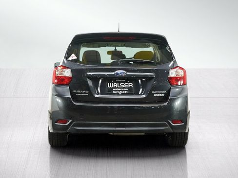 Used 2016 Subaru Impreza 2.0i Premium AWD/4WD image 4