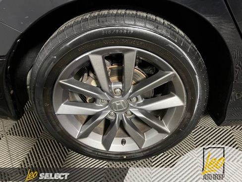 Used 2019 Honda Civic EX image 24