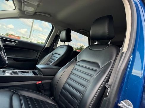 Used 2023 Ford Edge SEL w/ Convenience Package AWD/4WD image 7