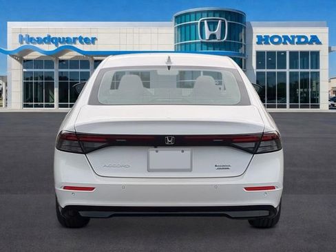 New 2026 Honda Accord Touring image 4