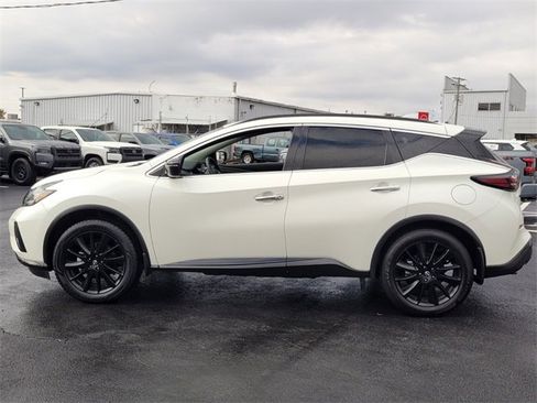 Used 2024 Nissan Murano SV w/ SV Midnight Edition Package image 4