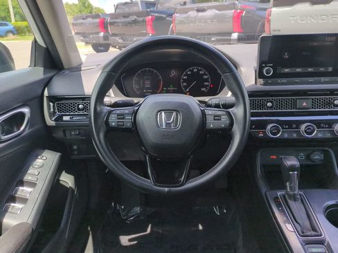 Used 2023 Honda Civic EX image 15
