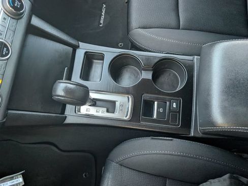 Used 2016 Subaru Legacy 2.5i Premium AWD/4WD image 17
