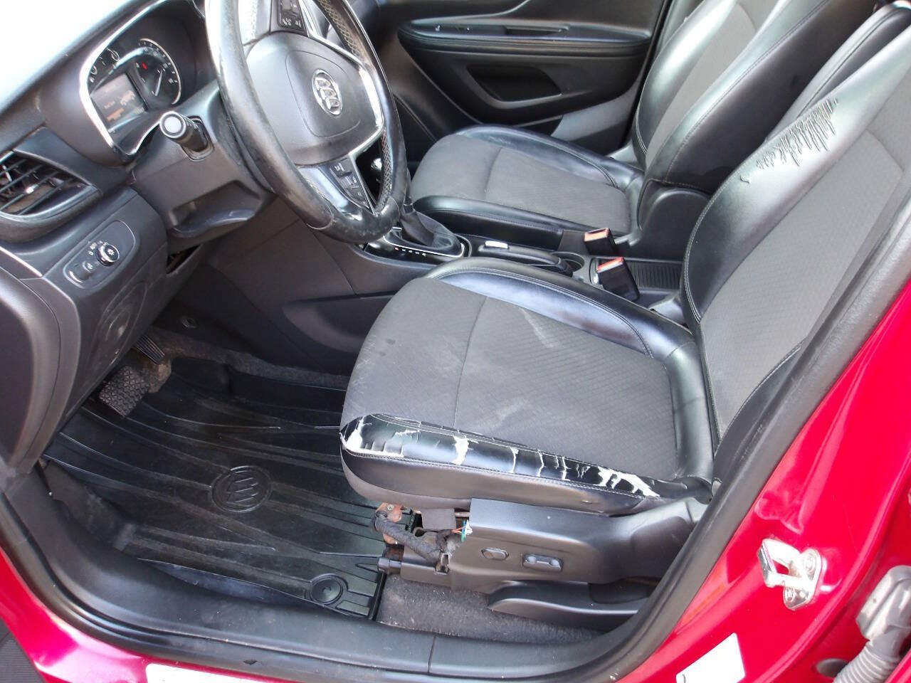 Used 2019 Buick Encore Preferred FWD image 6
