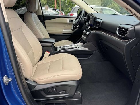 Used 2021 Ford Explorer Limited AWD/4WD image 14