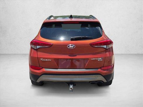 Used 2016 Hyundai Tucson Limited w/ Option Group 03 AWD/4WD image 6